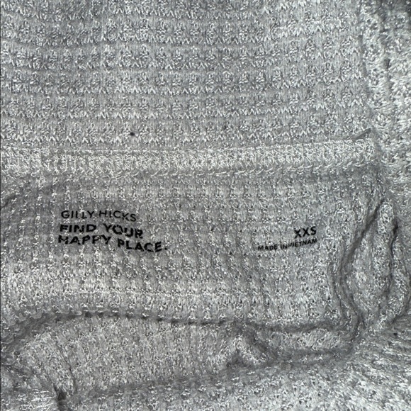 ‼️ɢɪʟʟʏ ʜɪᴄᴋs ᴡᴀғғʟᴇ ᴡɪᴅᴇ ʟᴇɢ ʟᴏᴜɴɢᴇ ᴘᴀɴᴛs - Picture 4 of 6